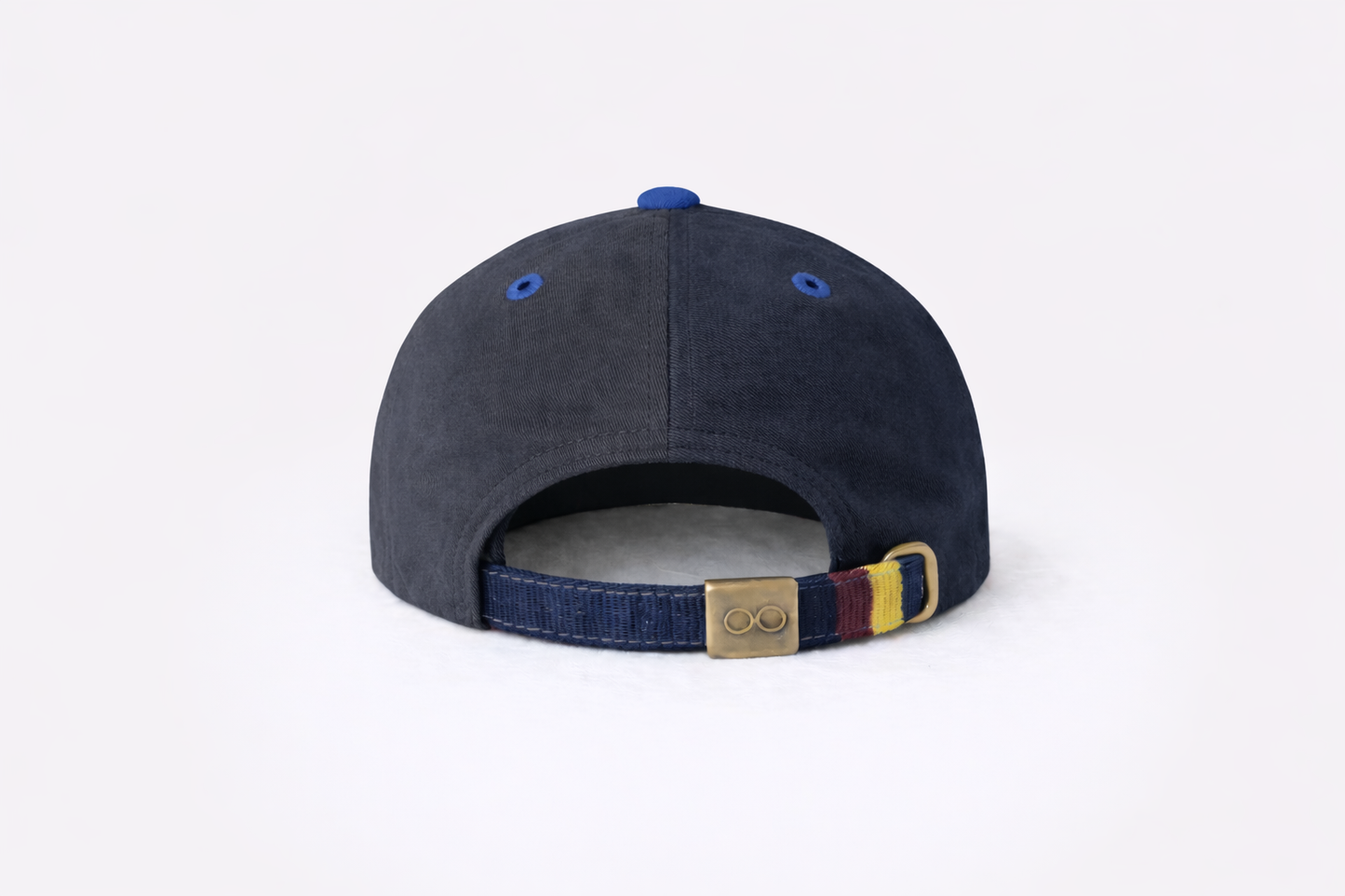 Contrast 6-Panel Ball Cap_アンスラサイト · ドレスブルース